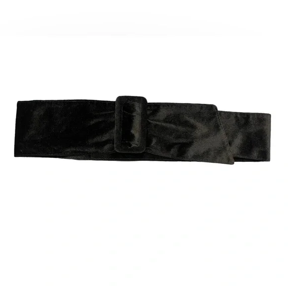 4 Four Black Belts One Size Small medium Adjustable Statement pieces over sized - Picture 2 of 9